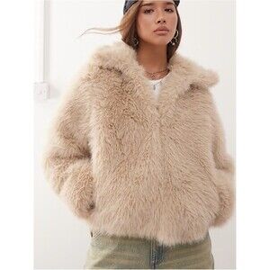 Plush Faux-Fur Teddy Jacket in Taupe